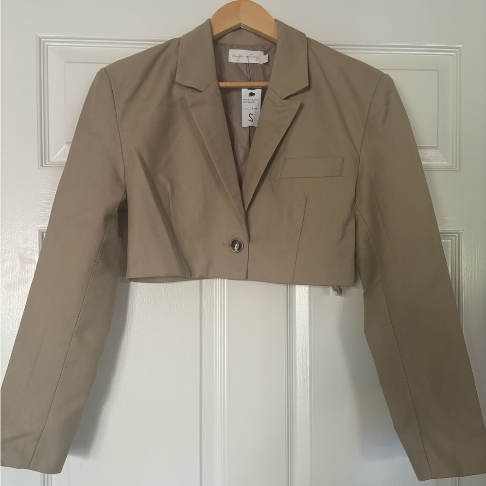 Luna B cropped blazer